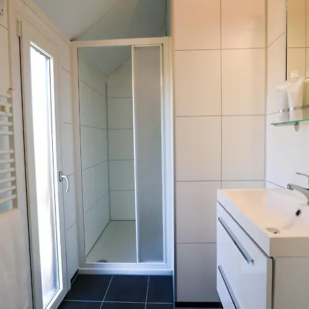 Modern With Dishwasher, Near The Ijssel Vakantiehuis *