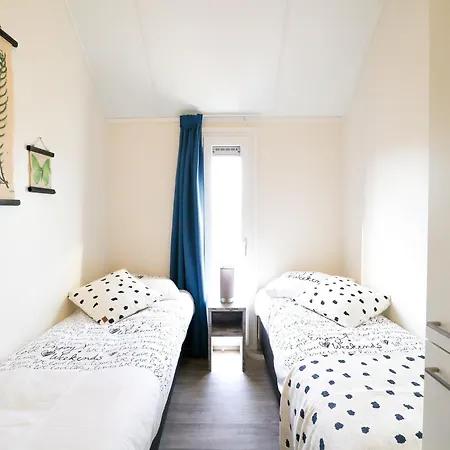 Modern With Dishwasher, Near The Ijssel Vakantiehuis *