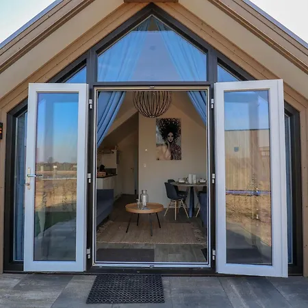 Vakantiehuis Modern With Dishwasher, Near The Ijssel Olburgen
